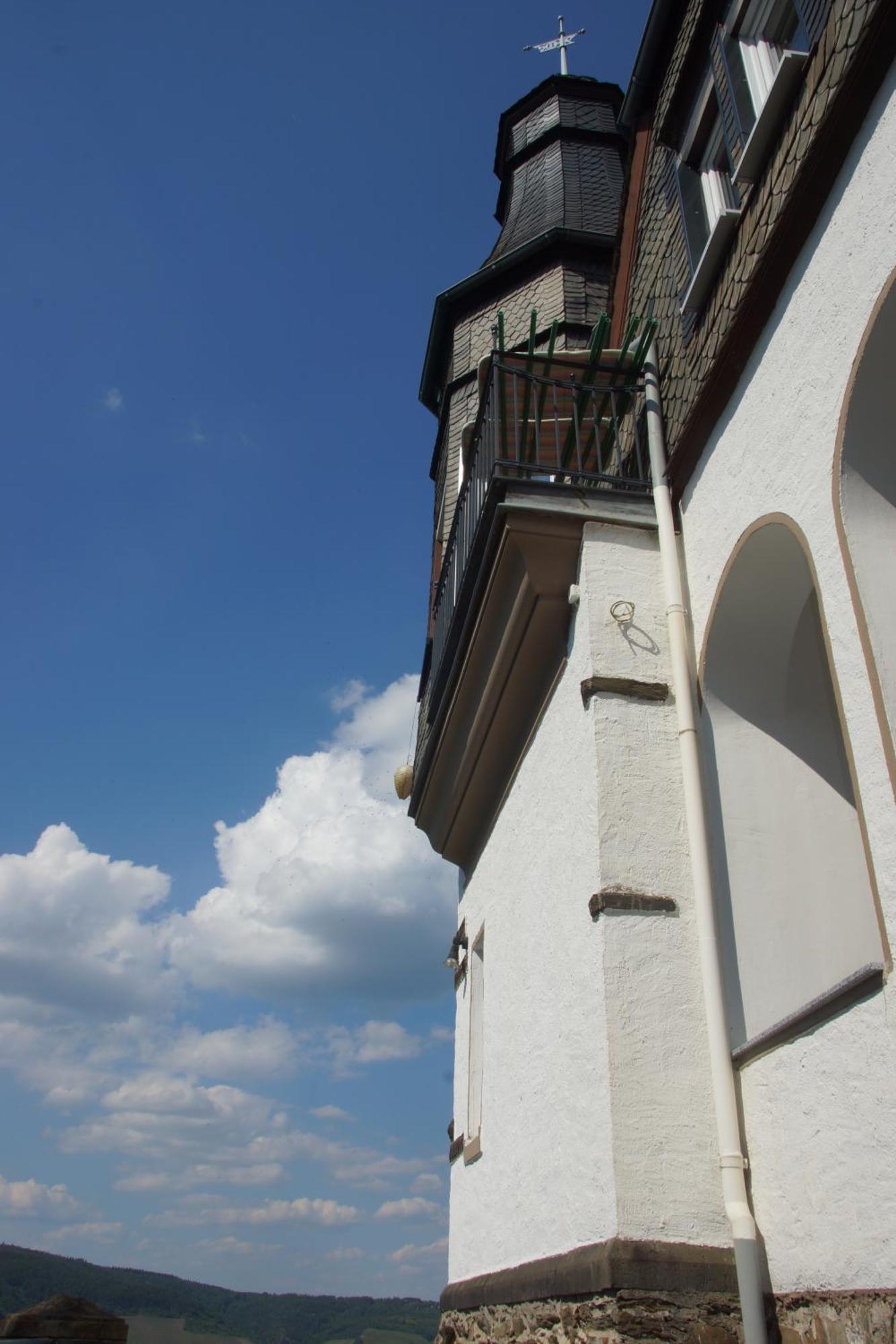 Little Rhineview Chateau Ug 博帕德 外观 照片